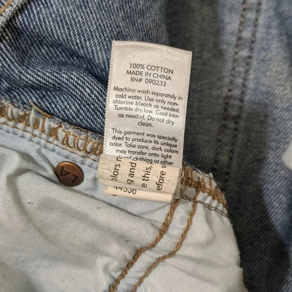Pacsun Distressed Mom Jean, Color Blue Size 24 - Picture 14 of 14